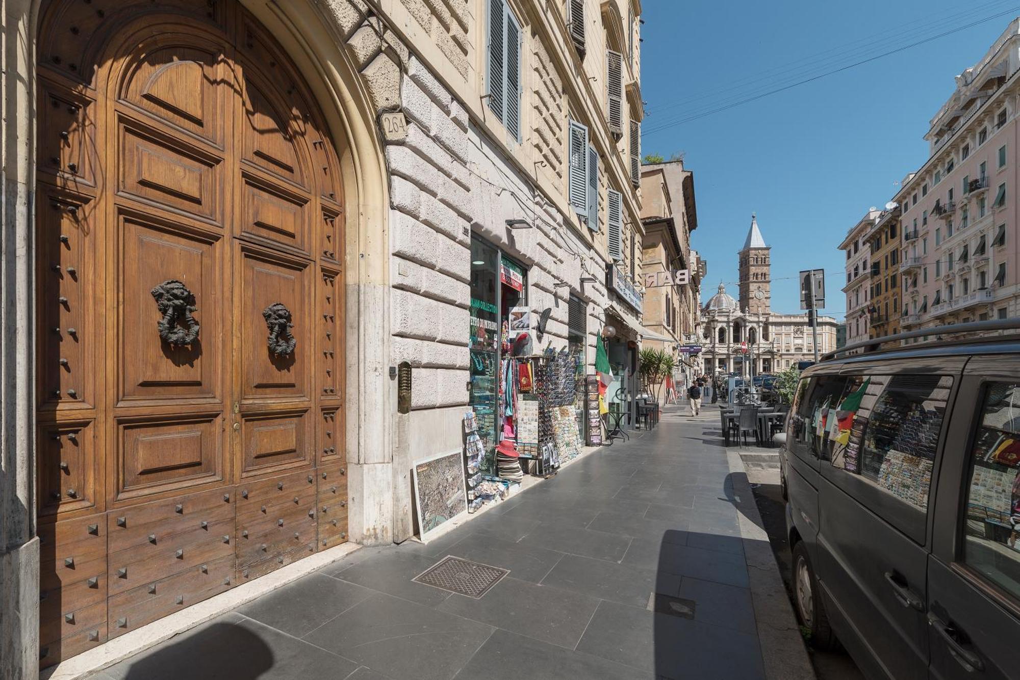 Apartment Cs Station Termini Monti *